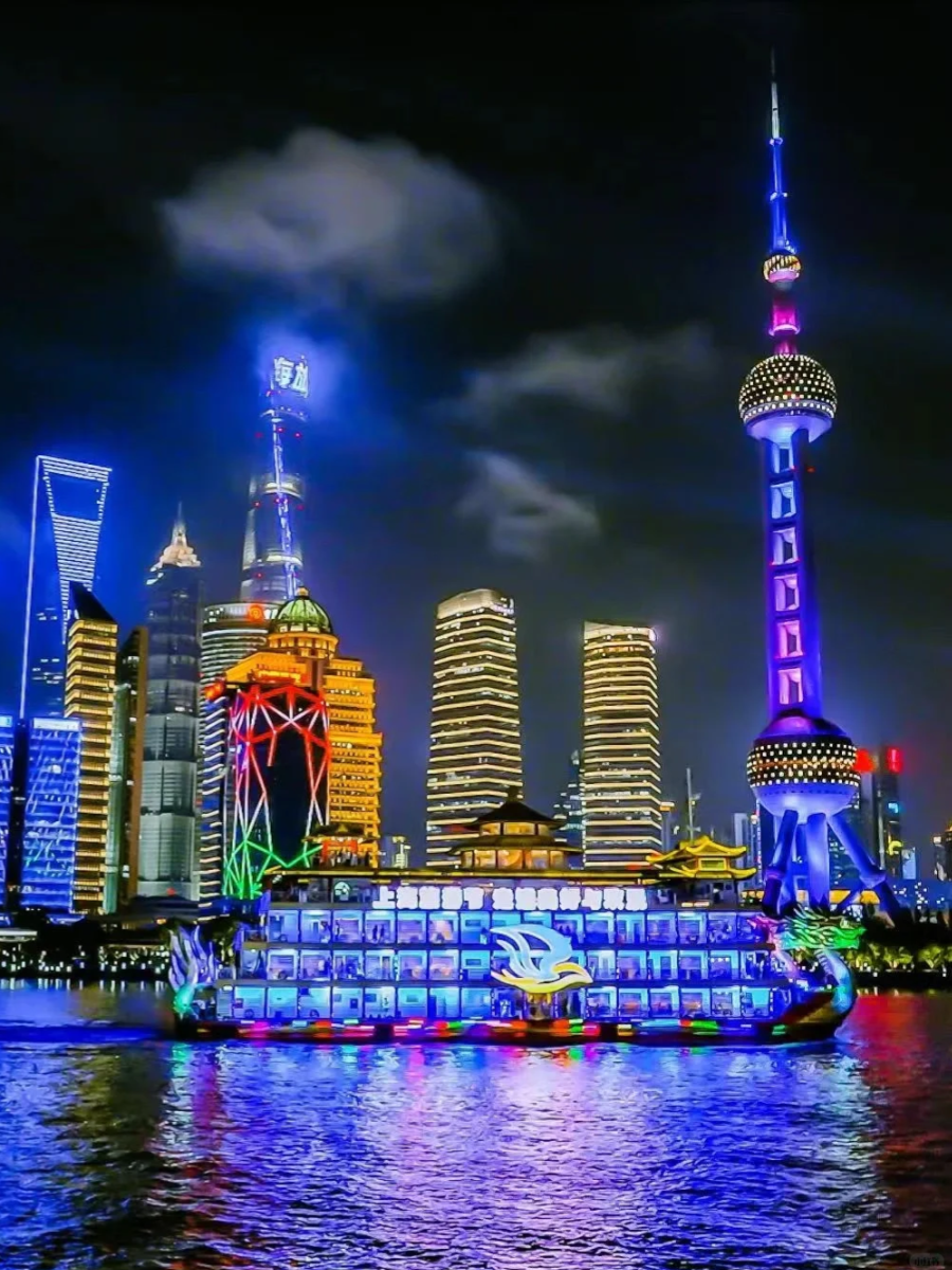 上海黄浦江游览（十六铺码头）哪里登船？日游和夜游，时间怎么划分？